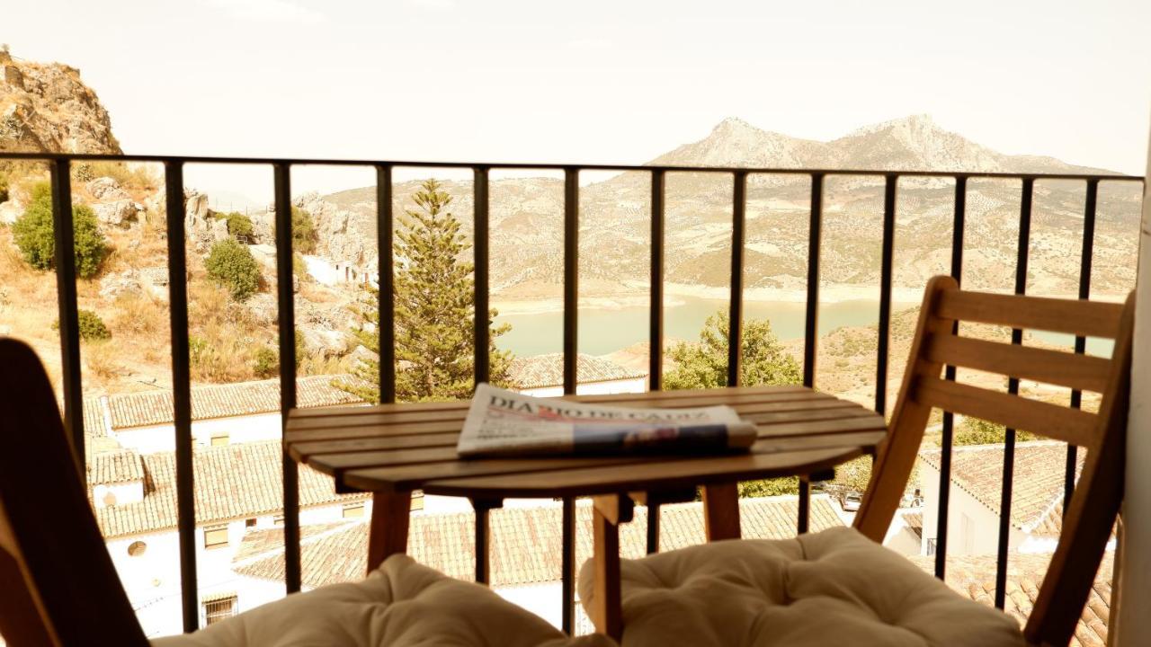 Апартаменты Casa Mirador Atalaya De Zahara Саара-де-ла-Сьерра Экстерьер фото